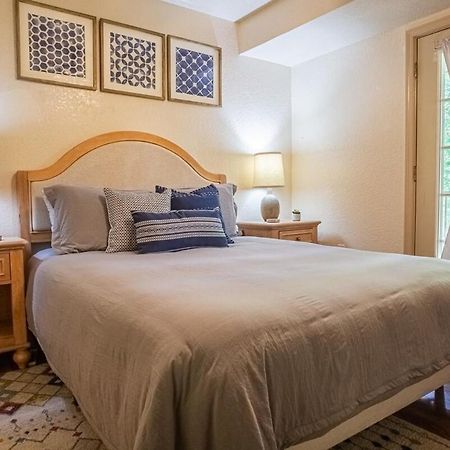 Cabin C In The Gatlinburg Art & Craft Community Экстерьер фото