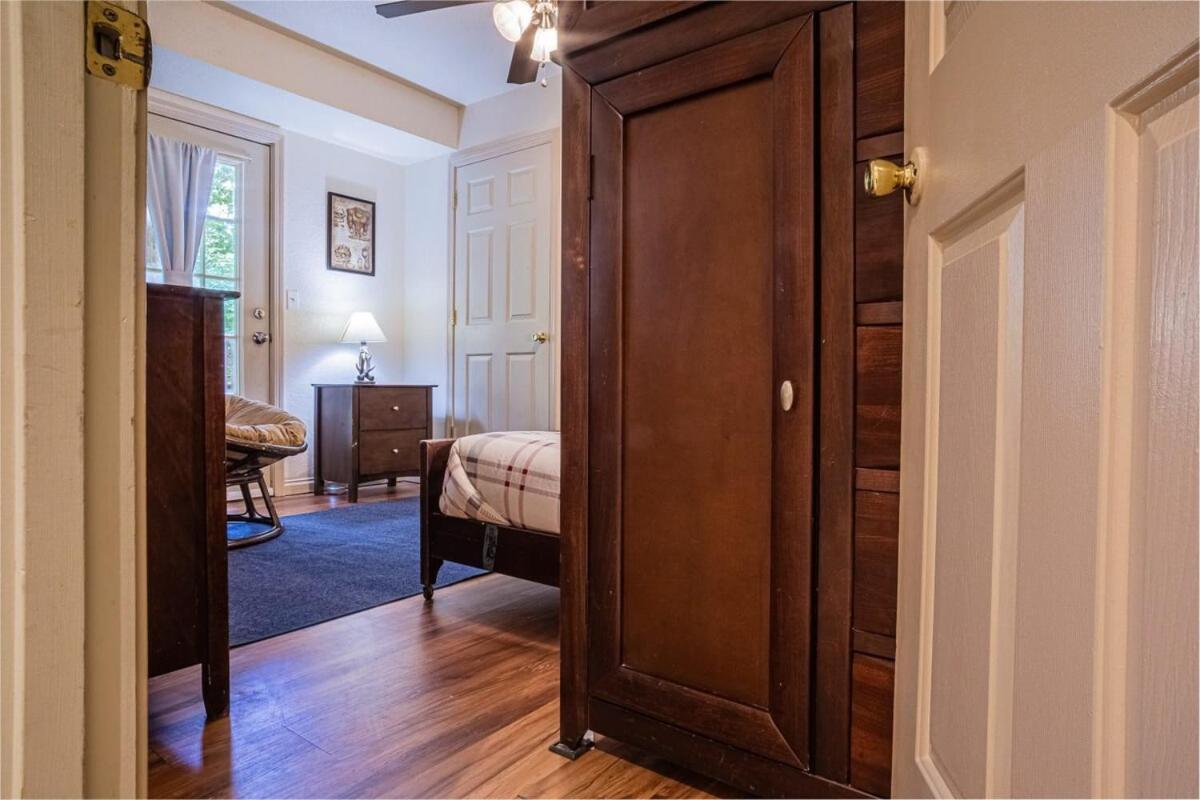 Cabin C In The Gatlinburg Art & Craft Community Экстерьер фото