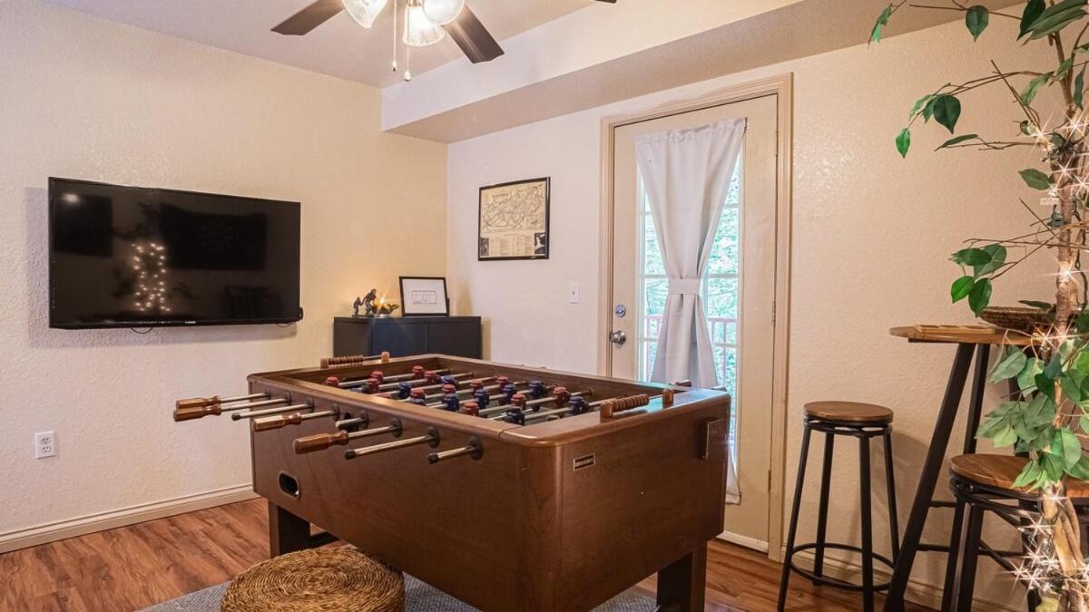 Cabin C In The Gatlinburg Art & Craft Community Экстерьер фото