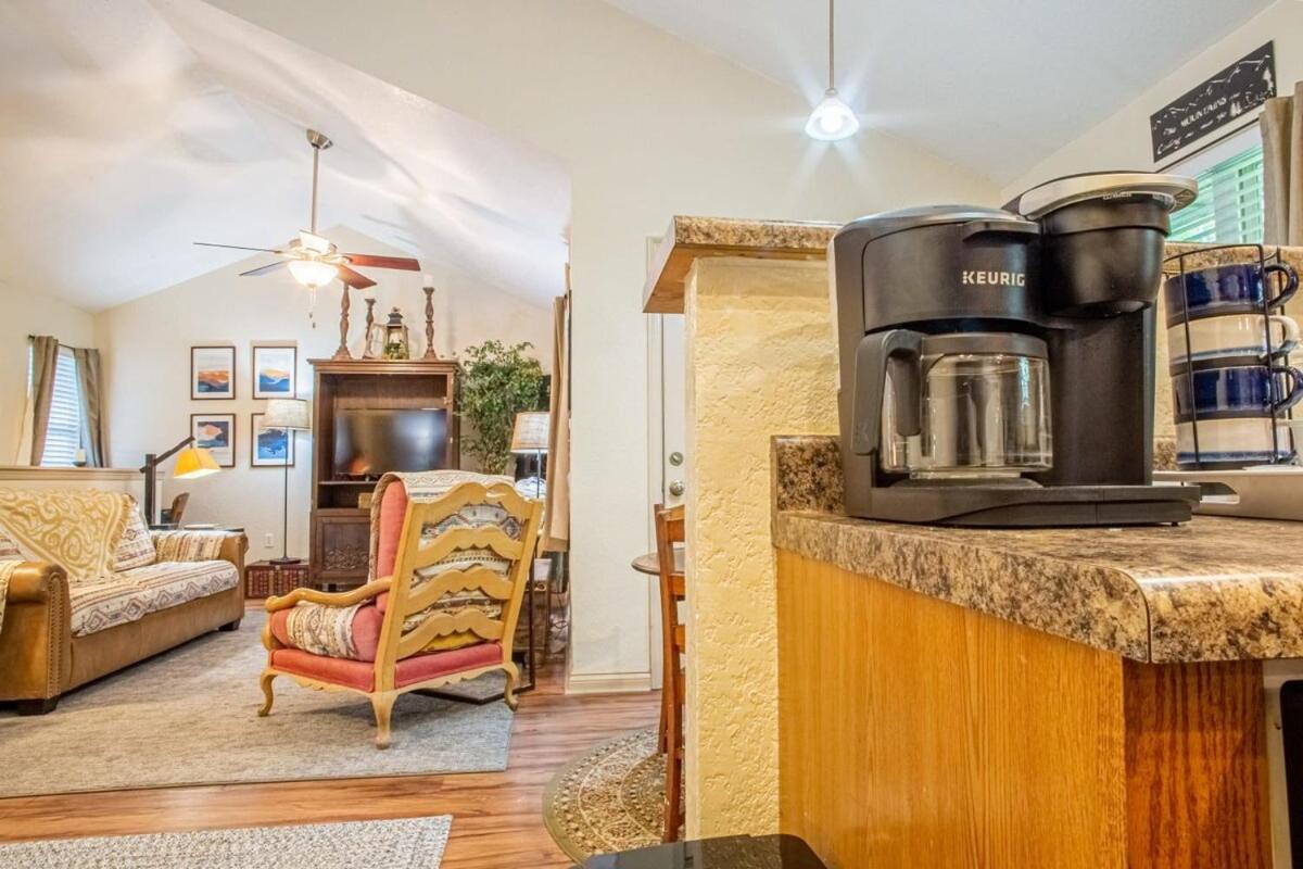 Cabin C In The Gatlinburg Art & Craft Community Экстерьер фото